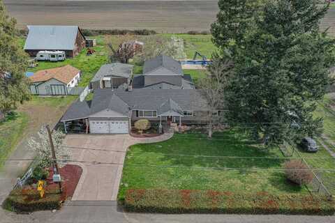 1446 Ross Lane, Medford, OR 97501
