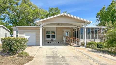 650 Cedar Ln, Lady Lake, FL 32159