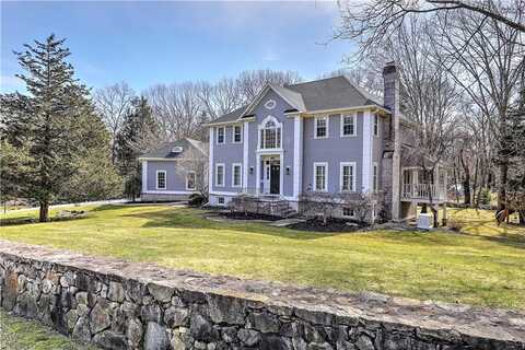 14 Howland Farm Road, East Greenwich, RI 02818