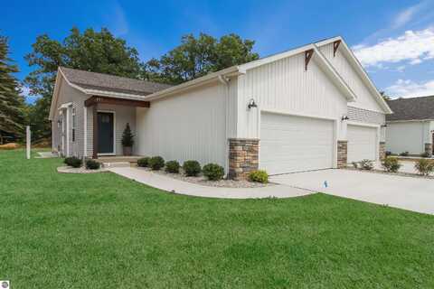 1737 Linden Avenue, Traverse City, MI 49686