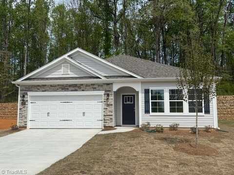 6976 Saddlebred Drive, Trinity, NC 27370