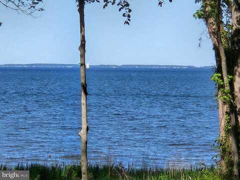 6428 WEEMS AVENUE, TRACYS LANDING, MD 20779