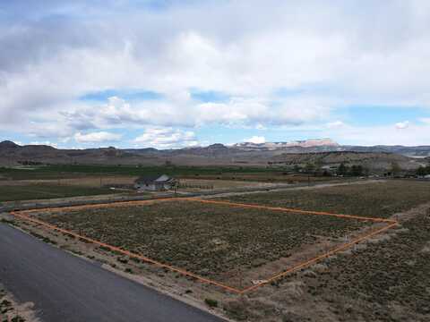 330 E Center Street, Tropic, UT 84776