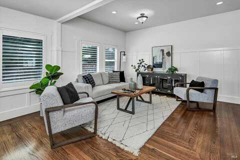1950 Spencer Street, Napa, CA 94559