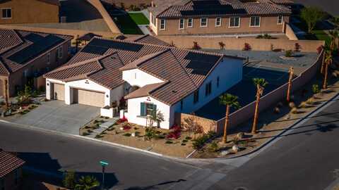 81918 Via Encinitas, La Quinta, CA 92253