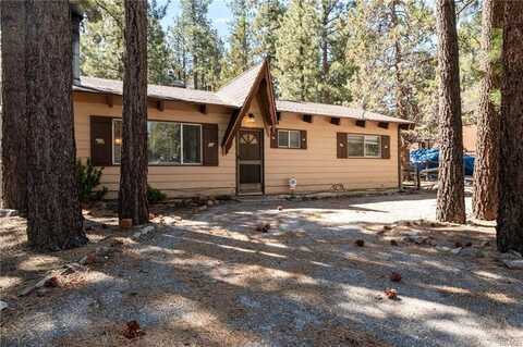 332 E Sherwood Boulevard, Big Bear City, CA 92314