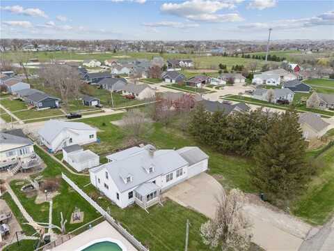 5801 E Ave NW, Cedar Rapids, IA 52405