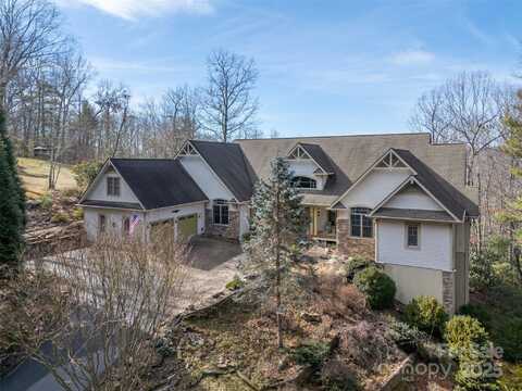 149 Thrashing Rock Drive, Hendersonville, NC 28739