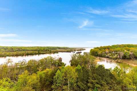 301 Beacon Ridge Drive unit: 803, Hopewell, VA 23860