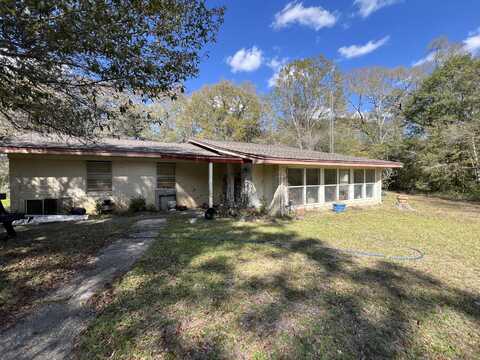 3211 Maple Street, Crestview, FL 32539