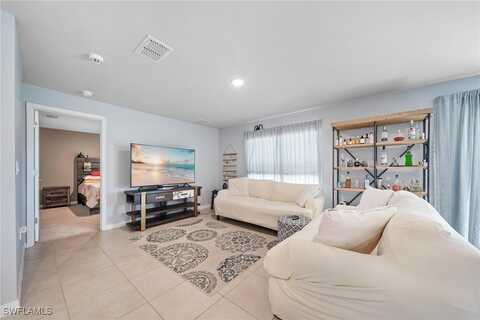 5013 Pinetree Circle, Labelle, FL 33935