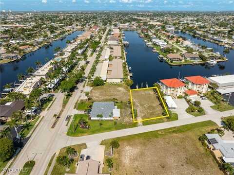 1751 Beach Parkway, Cape Coral, FL 33904