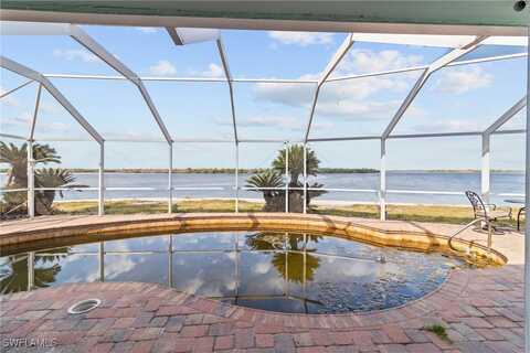 11915 Island Avenue, Matlacha, FL 33993