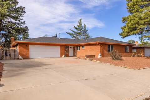 8720 PRINCESS JEANNE Avenue NE, Albuquerque, NM 87112