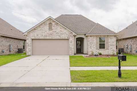 1875 Pineglen Dr, Saint Gabriel, LA 70776