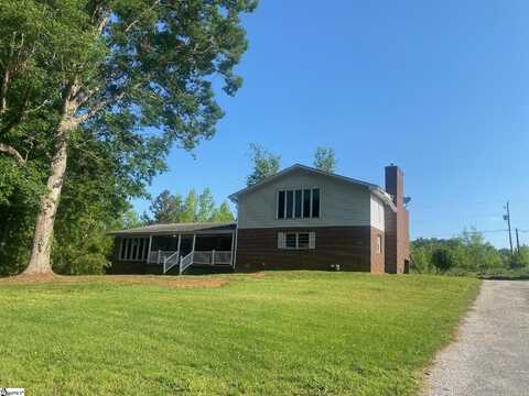 2886 Harris Bridge Road, Woodruff, SC 29388