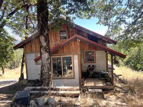 3806 Thomas Road, Miranda, CA 95553