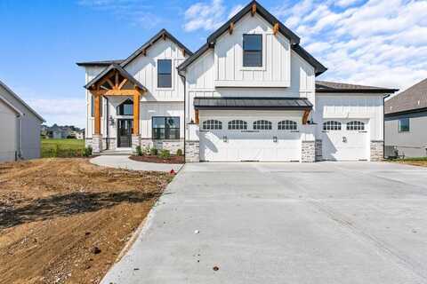 4726 NW Sienna Ridge, Riverside, MO 64150