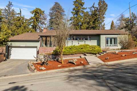2015 Huron Street, Klamath Falls, OR 97601
