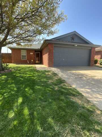 711 9th Street, Wolfforth, TX 79382