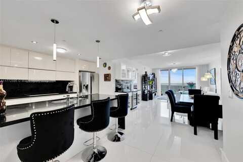 600 NE 27th St, Miami, FL 33137