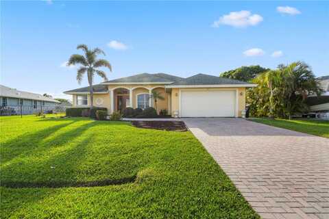 315 SE Fisk Rd, Port Saint Lucie, FL 34984