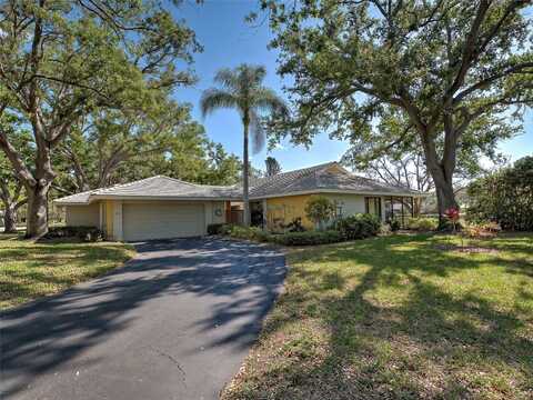 220 SOUTHAMPTON DRIVE, VENICE, FL 34293