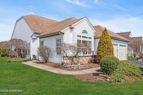 9 Florence Drive, Manchester, NJ 08759