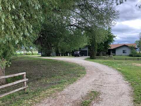 357 Quast Lane, Corvallis, MT 59828
