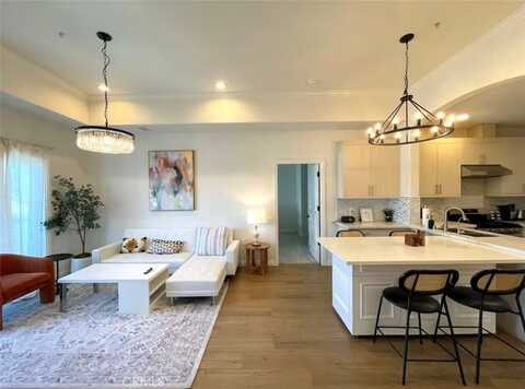 1598 LONG BEACH BLVD, Long Beach, CA 90813