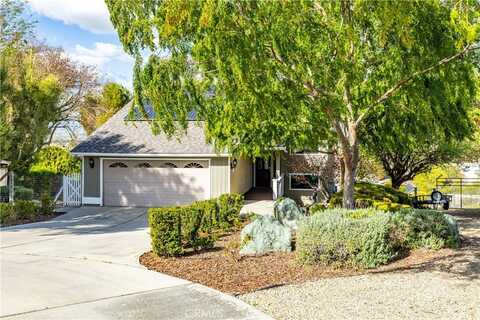 940 Walnut Drive, Paso Robles, CA 93446