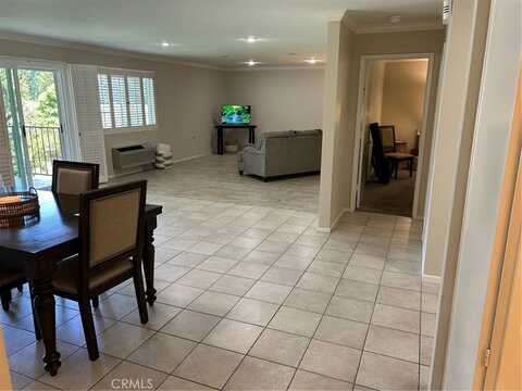 2370 Via Mariposa W, Laguna Woods, CA 92637