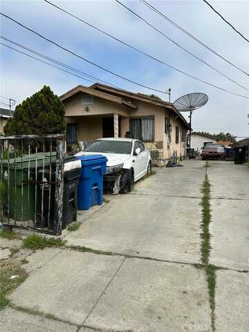 221 W 106th Street, Los Angeles, CA 90003