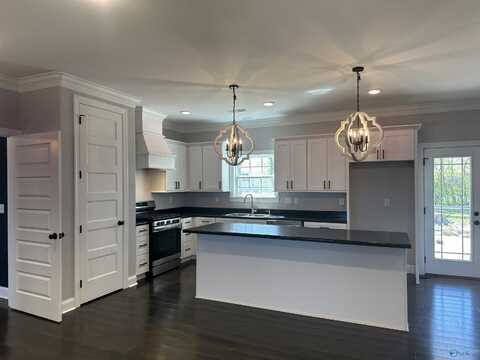 1108 6th Place NE, Arab, AL 35016