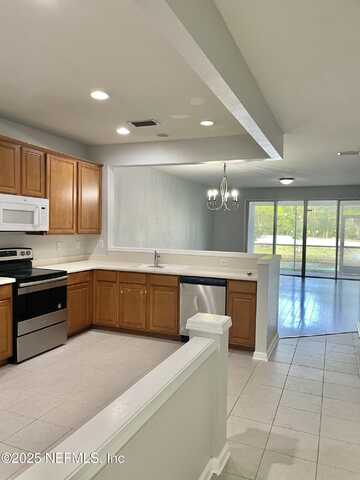4131 CROWNWOOD Drive, Jacksonville, FL 32216