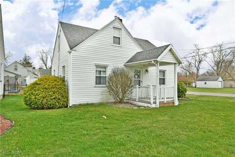 3911 Hopkins Road, Youngstown, OH 44511