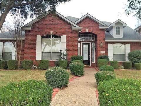 17712 River Chase Drive, Dallas, TX 75287