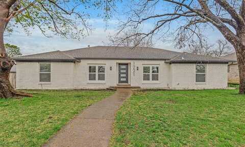 1221 Pecan Valley Drive, Garland, TX 75043