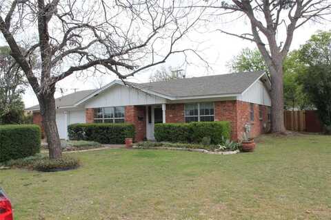 4605 Avoca Street, Fort Worth, TX 76132