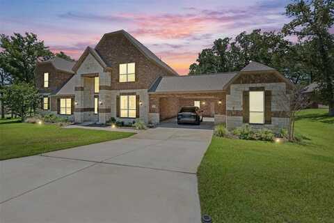 140 Dogwood Drive, Krugerville, TX 76227