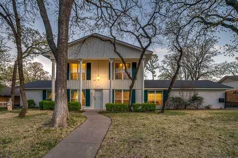 2617 Pin Oak Lane, Arlington, TX 76012