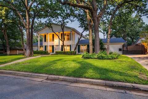 2617 Pin Oak Lane, Arlington, TX 76012