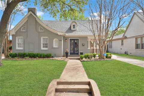 930 N Clinton Avenue, Dallas, TX 75208