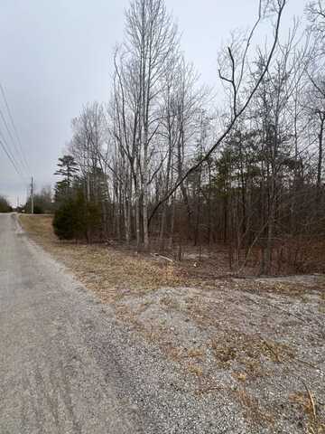 36 George Branch Dr, Monterey, TN 38574