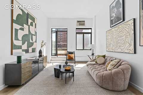 372 Fifth Avenue, New York, NY 10018