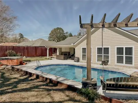 79 Lee Road 966, Phenix City, AL 36870