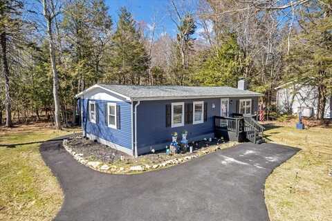 482 Alter Avenue, Pocono Summit, PA 18346