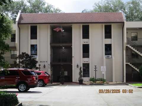 6751 N University Dr, Tamarac, FL 33321