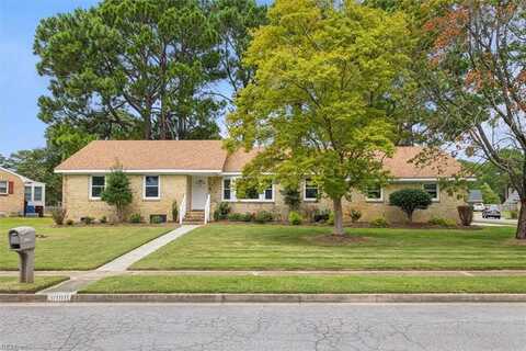 3000 Stratford Drive, Chesapeake, VA 23321