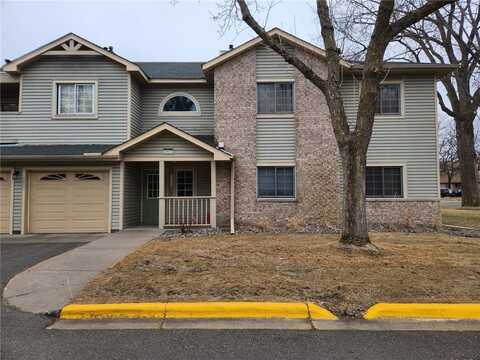 9805 Palm Street NW, Coon Rapids, MN 55433
